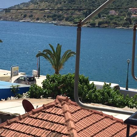 Pelagias Apartments Agia Efimia Ruang foto